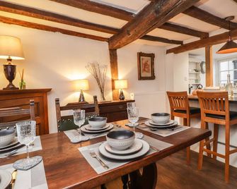 Tudor Cottage - Sandwich - Dining room