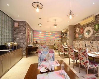 Hotel Yulia - Jaipur - Restoran