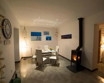 Holiday Home Randemar - S'Illot - Dining room