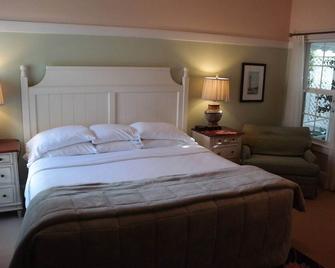 Beach Spa Bed and Breakfast - Virginia Beach - Habitación