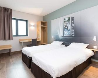B&B HOTEL Longwy Porte du Luxembourg - Longwy - Chambre