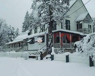 The Avery Hotel - Avery - Edificio