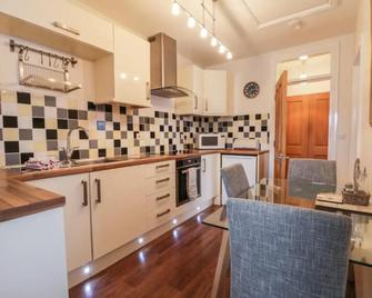 Station Hotel - Pickering - Kitchen