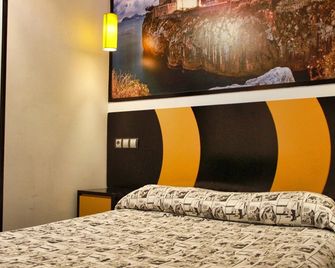 Jc Rooms Santa Ana - Madrid