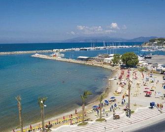Palm Hotel - Kusadasi - Plage