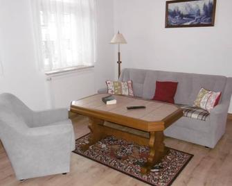 Ferienwohnung Rauscher - Altenberg - Wohnzimmer