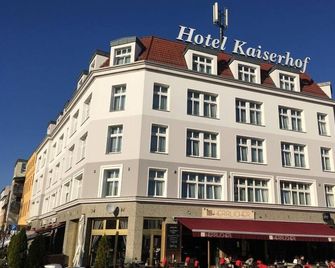 Hotel Kaiserhof - Furstenwalde - Gebouw