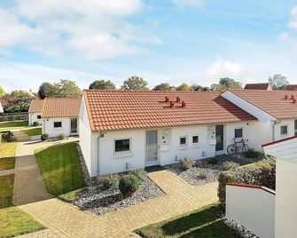 4 person holiday home in Ærøskøbing - Ærøskøbing - Building
