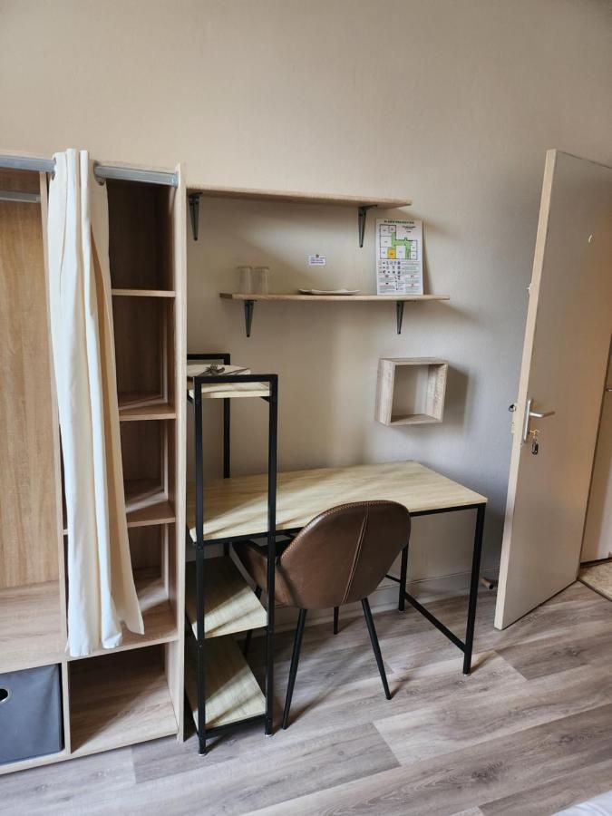 Hôtel des 2 Gares thumbnail 3