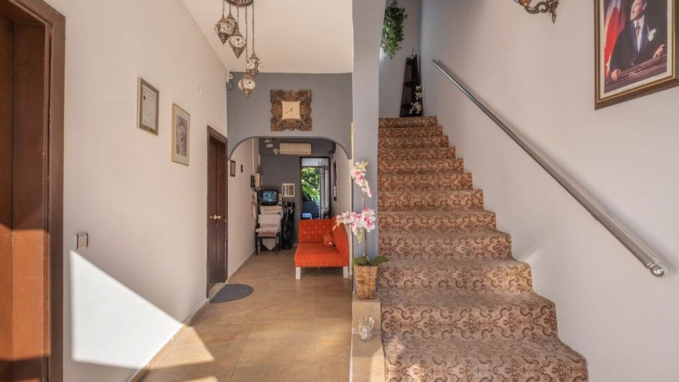 Kaleici Efsali Hotel