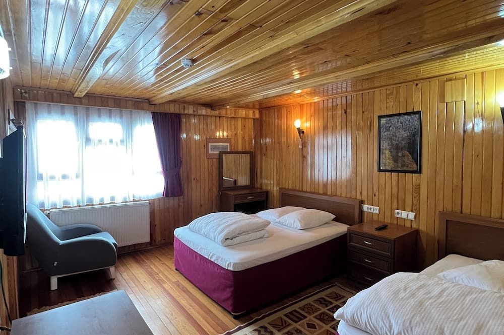 فندق يسيل فادي