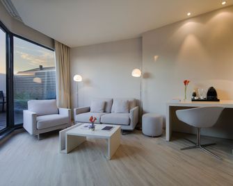 Cram Hotel - Barselona - Oturma odası