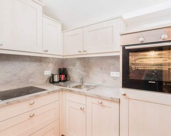 Hotel Vitaler Landauerhof - Rohrmoos - Kitchen