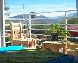 Getaway to Guadalajara Mexico! Loft - Tlajomulco de Zúñiga - Balcony