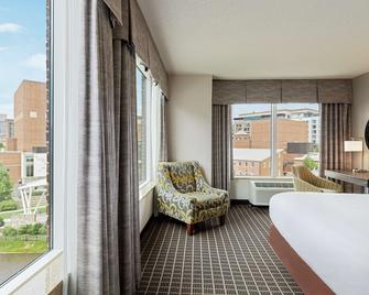 Hampton Inn & Suites Greenville-Downtown-RiverPlace - Greenville - Ruang tamu