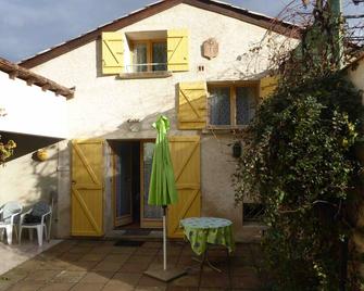 Oasis gite 2/4 people - Saillans - Patio
