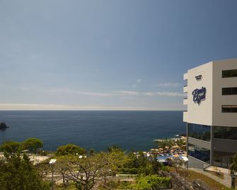 Hotel Baía Azul - Funchal - Außenansicht