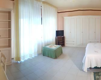 Stylish Apt TERINA - Le Lincelle, Lamezia - bright, spacious, elegant and with terrace - Sant'Eufemia Lamezia - Bedroom