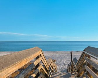 Summer Breeze Condominium 304 by Newman-Dailey - Miramar Beach - Beach