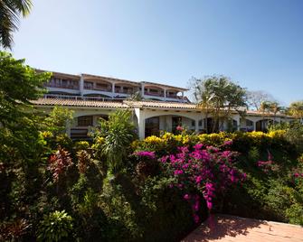 Best Western Tamarindo Vista Villas - Tamarindo - Edificio