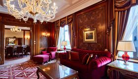 Fairmont Grand Hotel - Kyiv - Kyiv - Bedroom