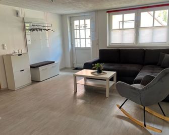 Vacation apartment 130sqm - Sittensen - Sala de estar