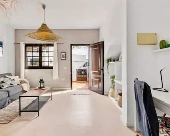 Casa del Flamboyan - Playa Honda - Wohnzimmer