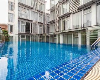 Glenwood Residences - Ho Chi Minh City - Pool