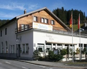 Self-check-in hotel regina - Beatenberg - Gebäude