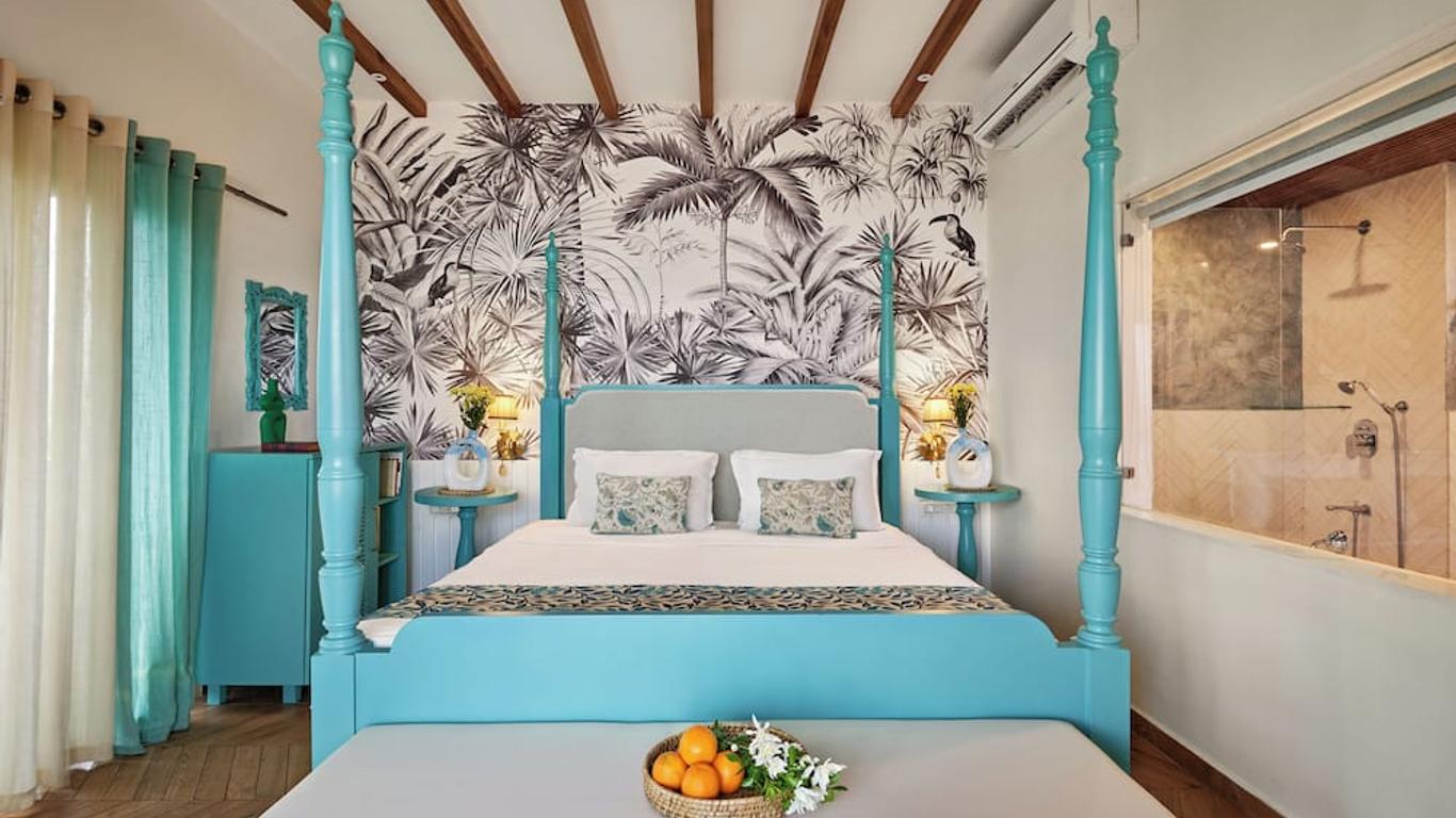 Larios Beach Holidays