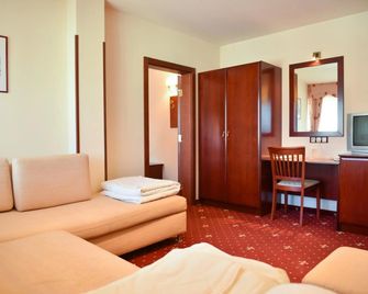 Martin Club Hotel - בנסקו - סלון