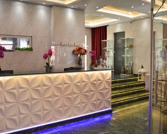 Erase un Hotel - มาดริด - แผนกต้อนรับส่วนหน้า