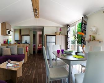Camping Officiel Siblu Le Montourey - Fréjus - Yemek odası