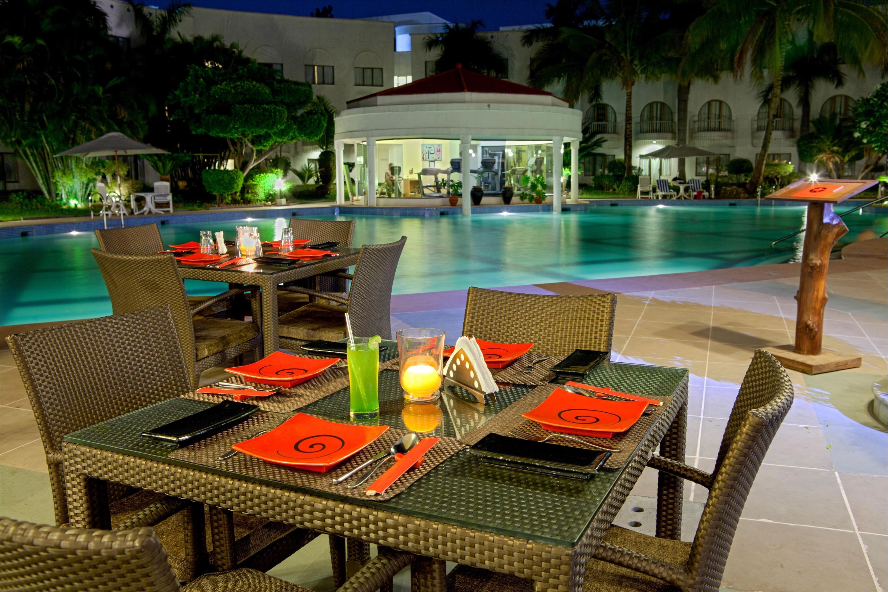 Lemon Tree Hotel, Aurangabad - Aurangabad - Bar