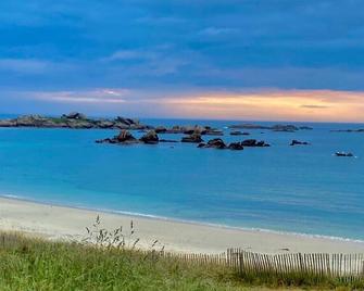 Scorfel Lodge, Verdant, Terrasse, proche mer - Tregastel - Plage
