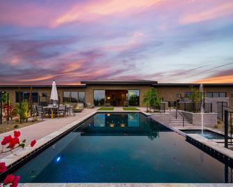 Five Star Luxe Private Desert Resort - Fort McDowell - Pool