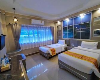 Grand Vissanu Hotel - Nakhon Sawan - Slaapkamer