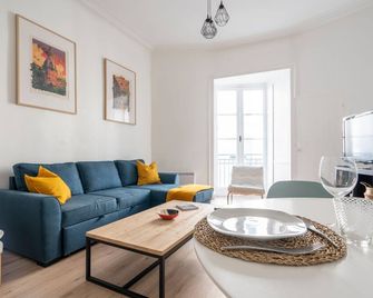 Le Puits d'Argent - Spacieux T2 au Coeur de Nantes - Nantes - Living room