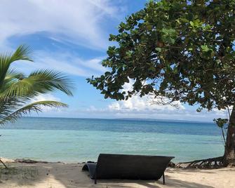 Hoyohoy Villas - Bantayan - Strand