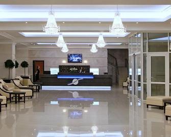 Intourist Hotel - Brest - Lobby