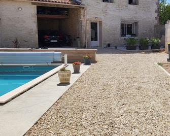 Le gîte des Orchidées - Marsac - Piscina