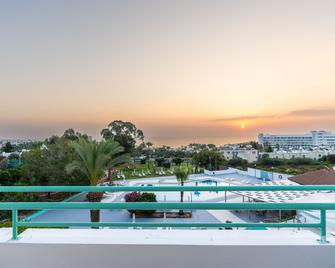 Adelais Bay Hotel - Protaras - Bazén