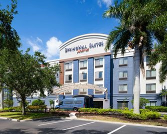 SpringHill Suites by Marriott Fort Myers Airport - Fort Myers - Edificio