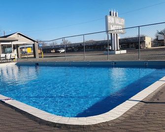 Sun Valley Motel - Junction - Pool
