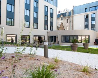 Campanile Limoges Centre - Gare - Limoges - Building