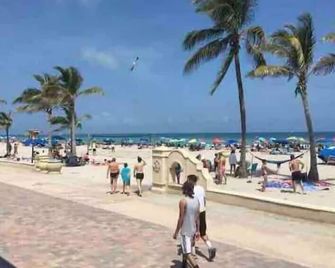 Boho Studio 6 Near | Beach | Airport | Cruiseport - Fort Lauderdale - Strand