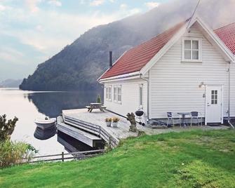 Amazing Home In Flekkefjord - Flekkefjord - Bygning