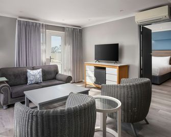 Protea Hotel by Marriott Cape Town Sea Point - Cape Town - Bedroom