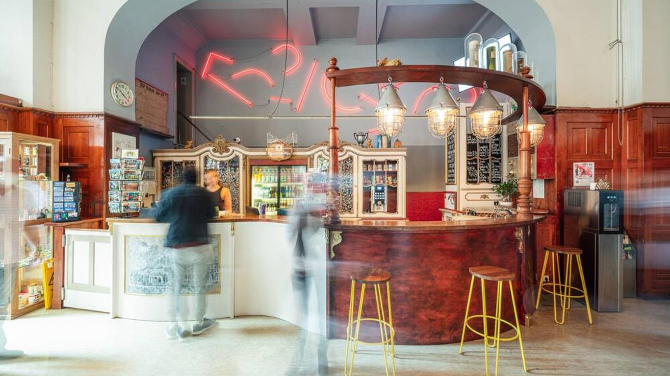 Three Little Pigs Hostel Berlin