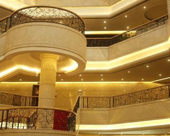 Langfang International Hotel - Langfang - Lobby